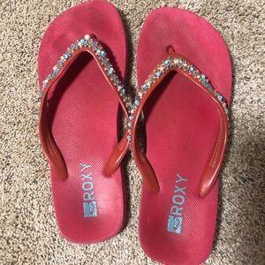 Pink Roxy beaded flip flops